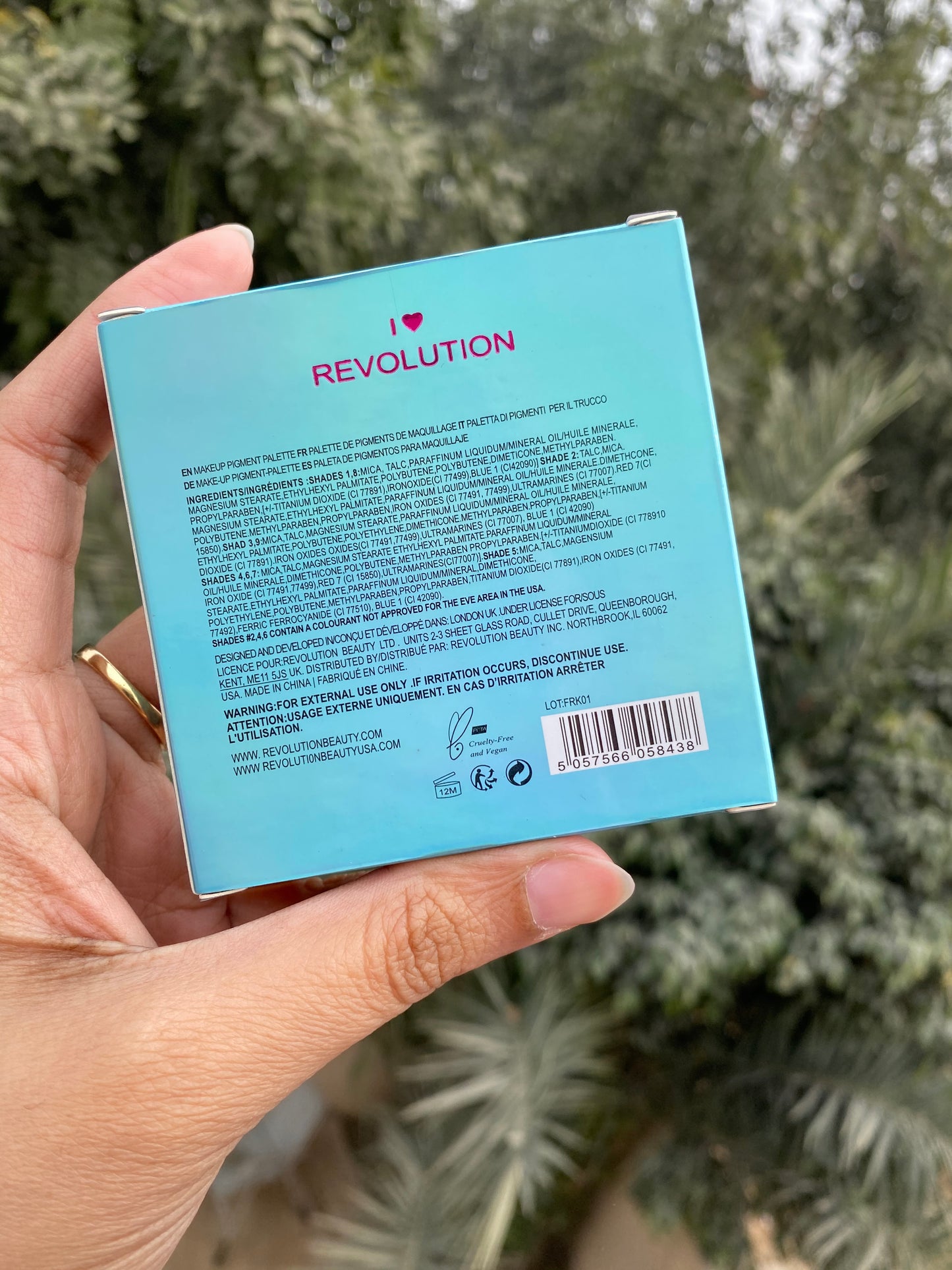 REVOLUTION ORIGINAL MERMAID MINI EYESHADOW PALETTE