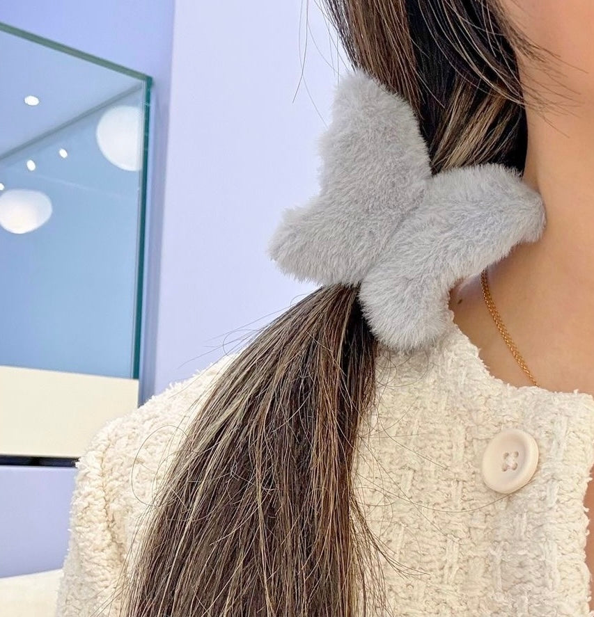 A161 BUTTERFLY FUR HAIR CLAW