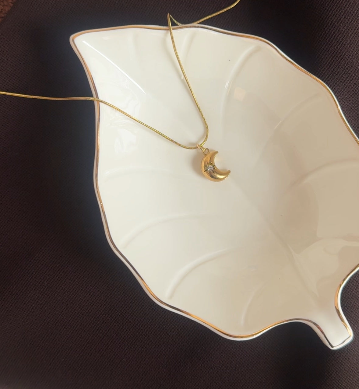 D7 MOON NECKLACE