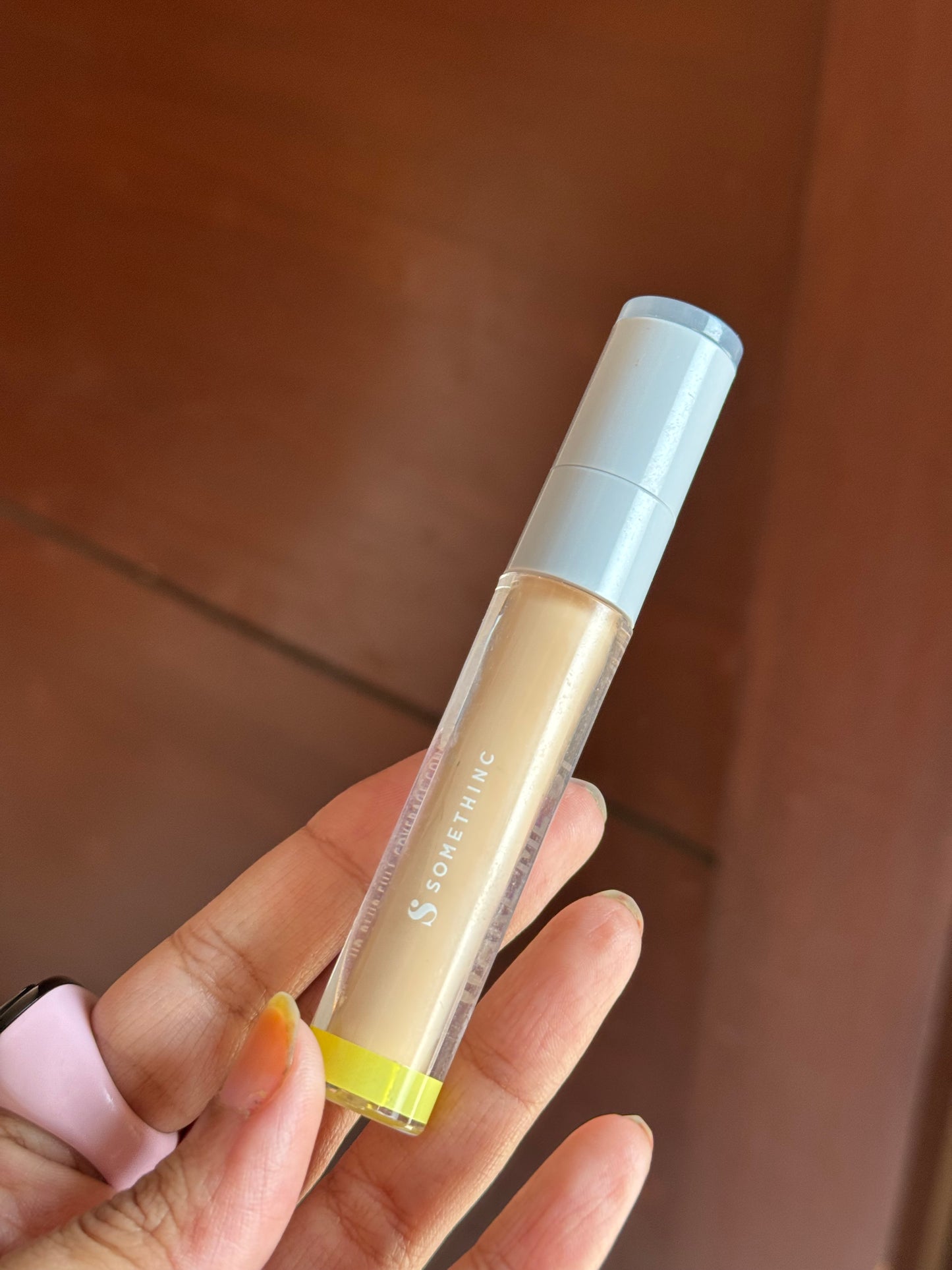 WAKE ME UP CONCEALER IN IVORY SHADE