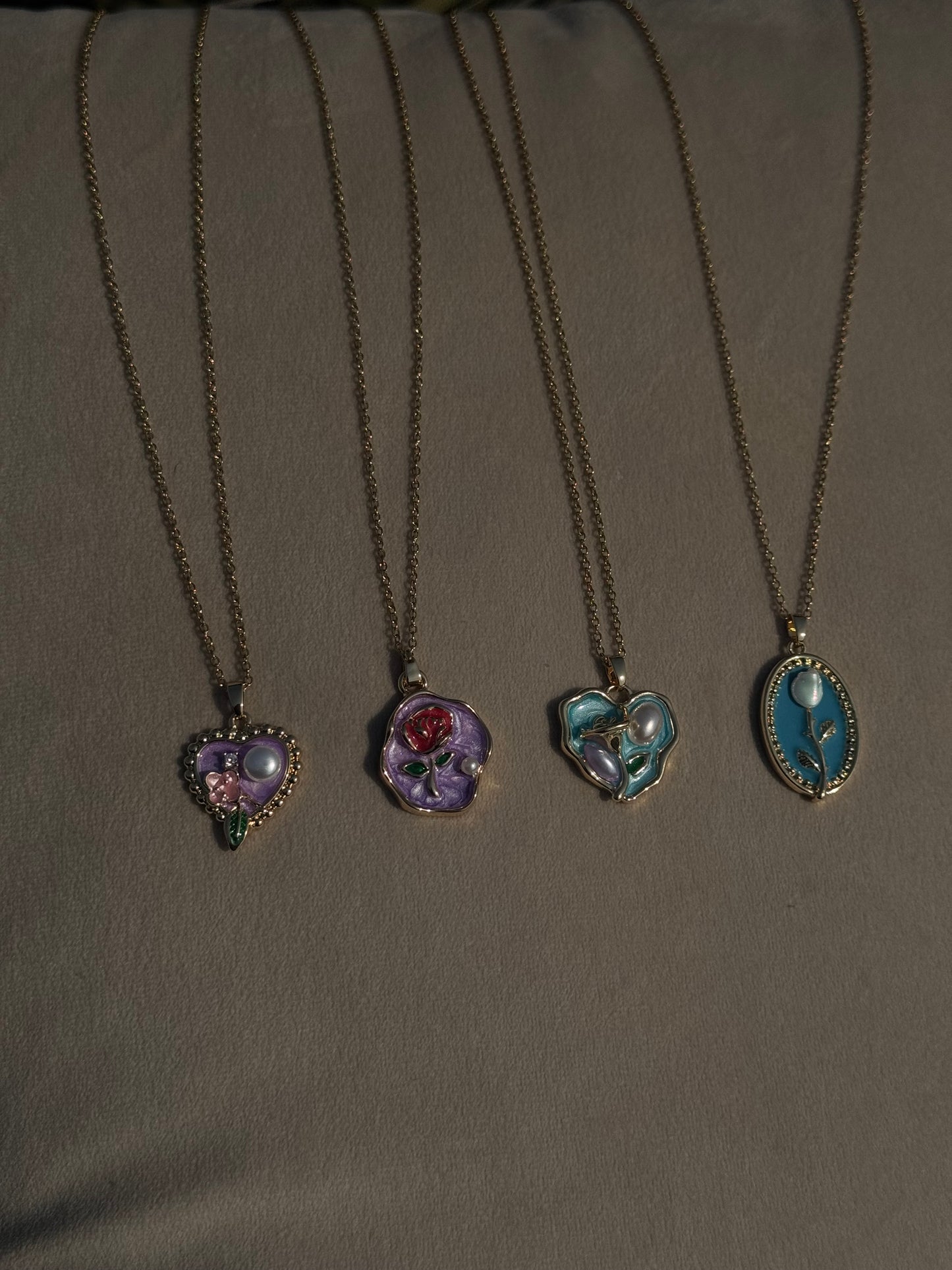C194 NECKLACE