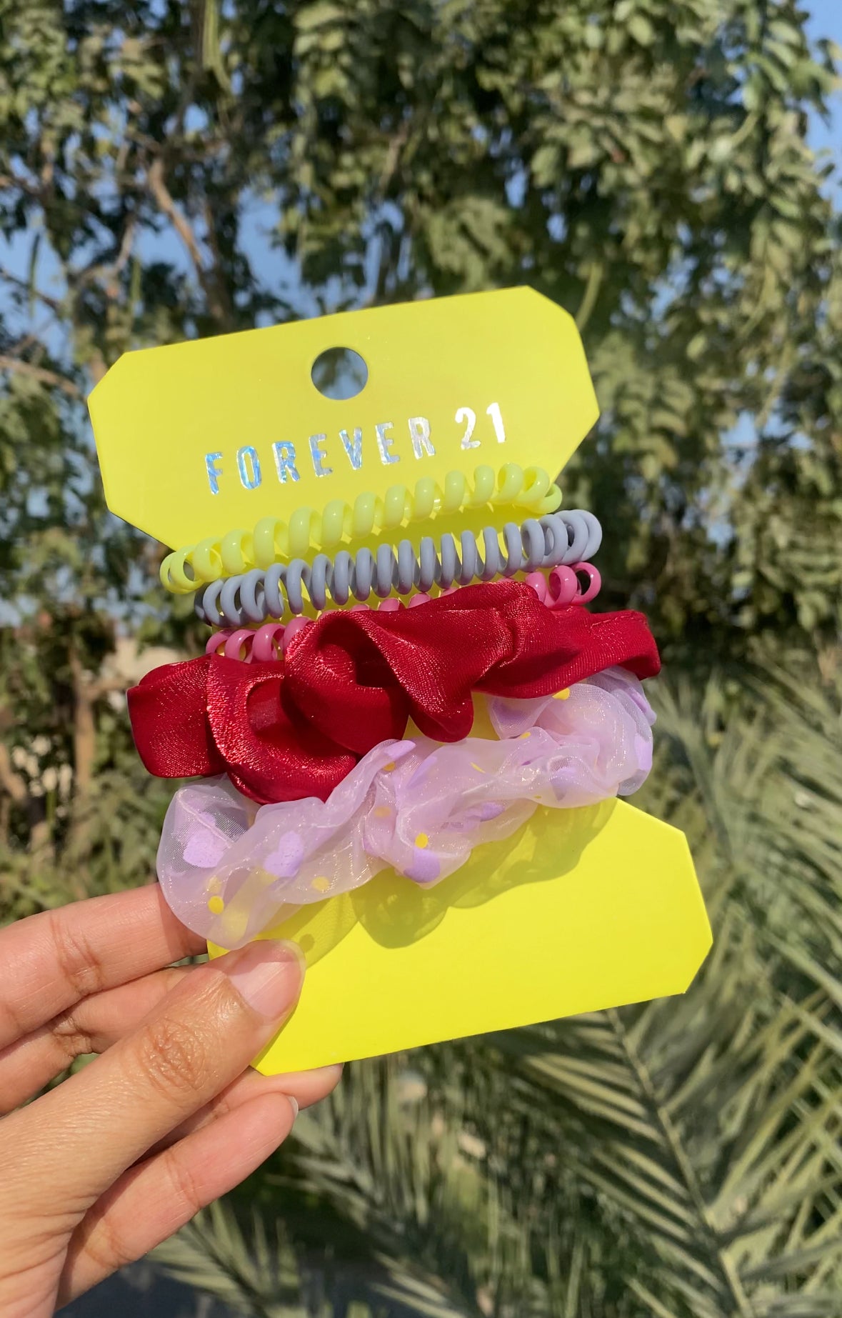 A277 SCRUNCHIE SET BY FOREVER 21