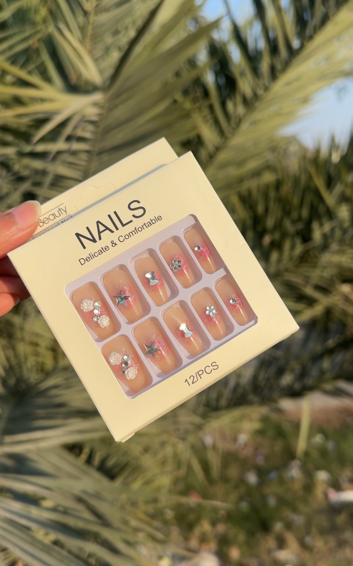 C50 NAIL SET WITH STICKER PACK (12 PIECES)