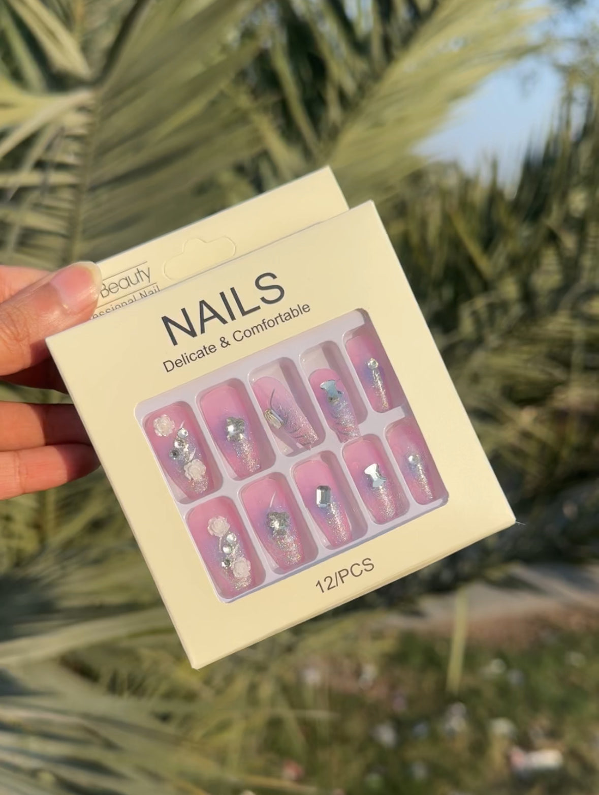 C51 NAIL SET WITH STICKER PACK (12 PIECES)