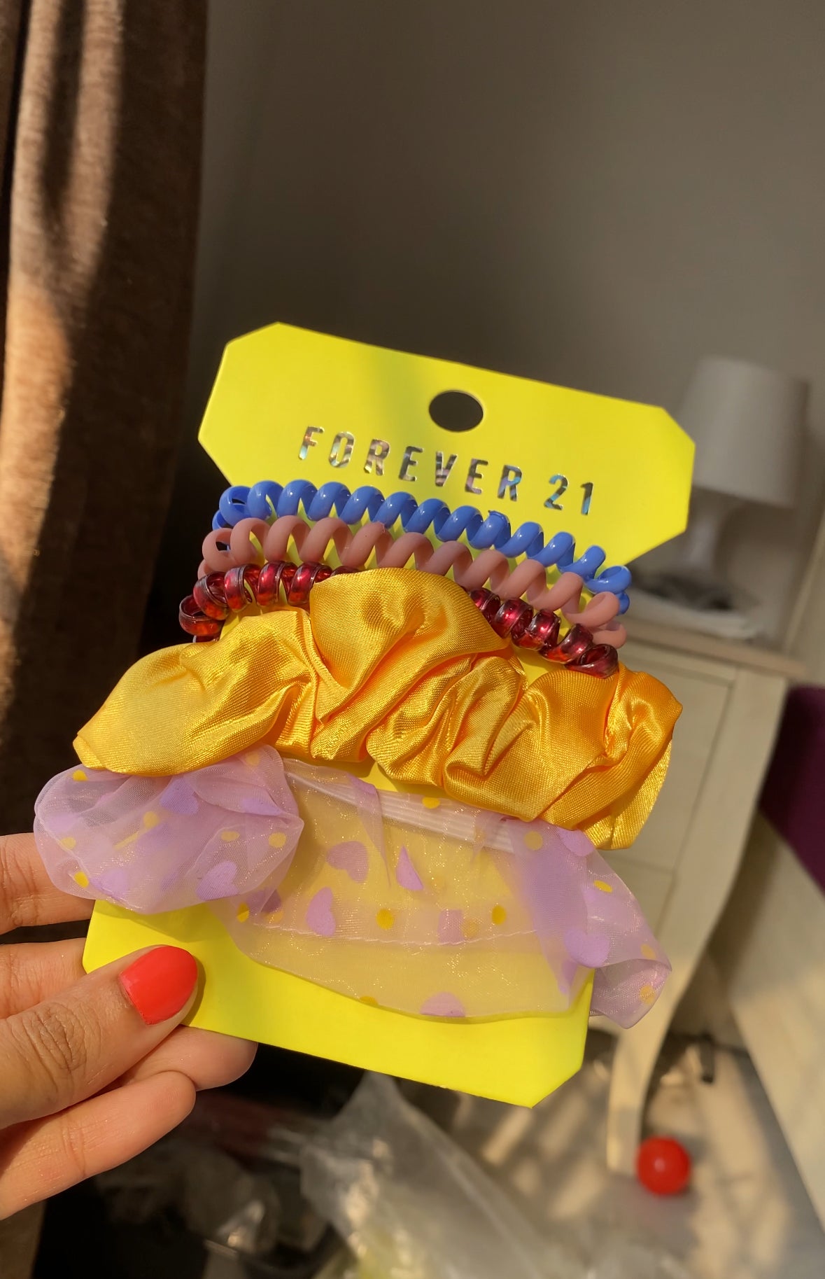 A10 FOREVER 21 SCRUNCHIE SET