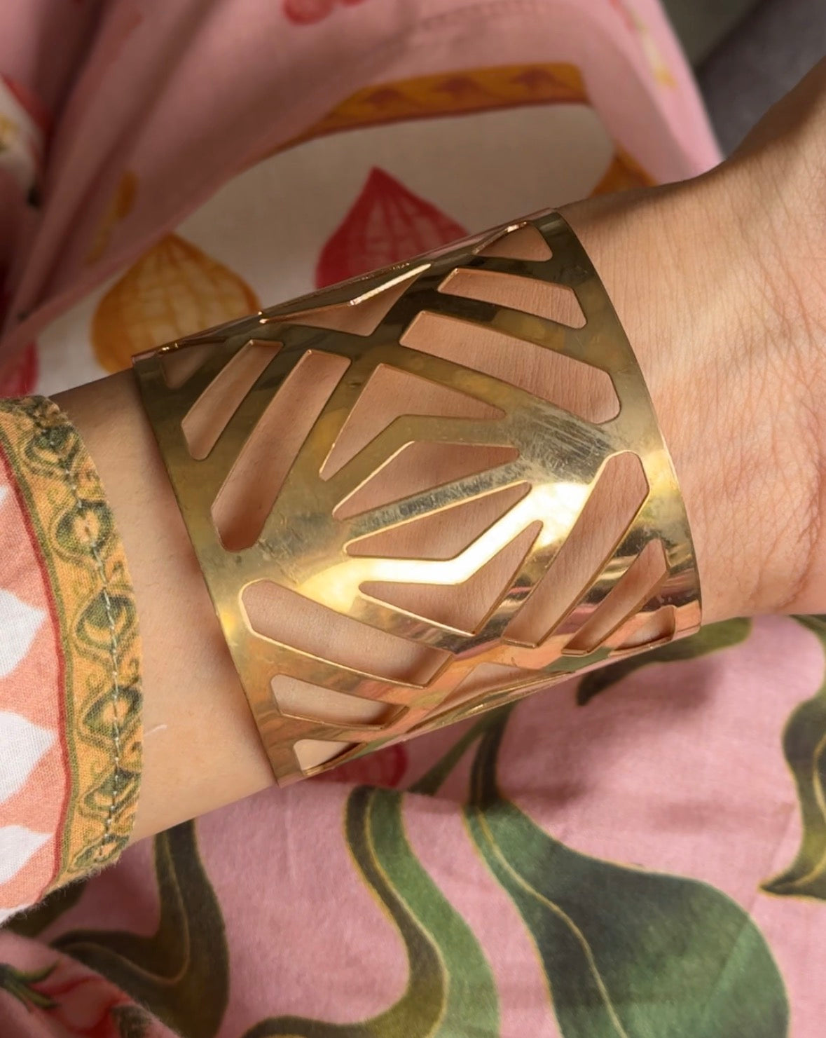 E265 HAND / ARM CUFF