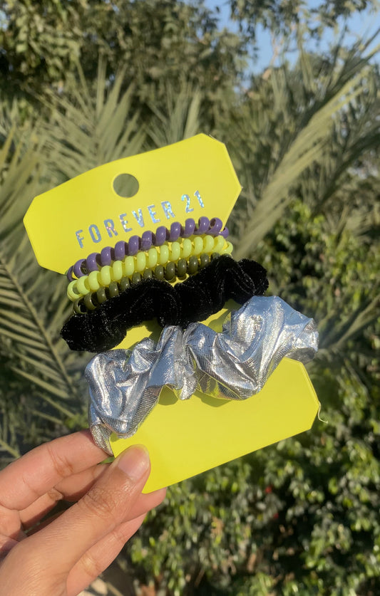 A335 FOREVER 21 SCRUNCHIE SET