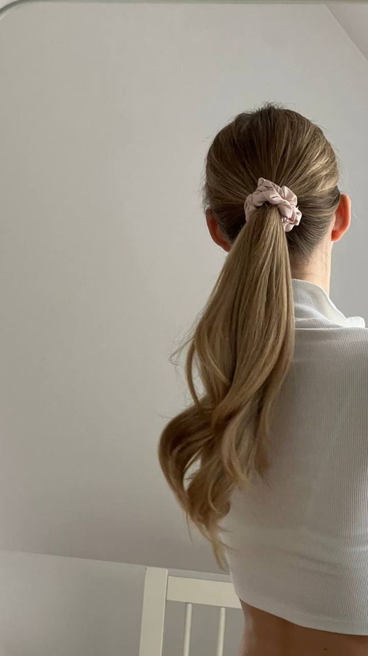 BB SMOKE SILK SCRUNCHIE