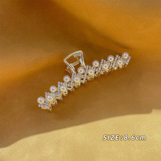 023 PEAL AND STONE METAL CLAW CLIP IN MEDIUM SIZE
