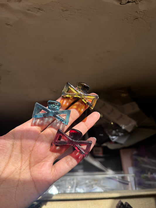 SMALL ACRYLIC BOW CLAW CLIP