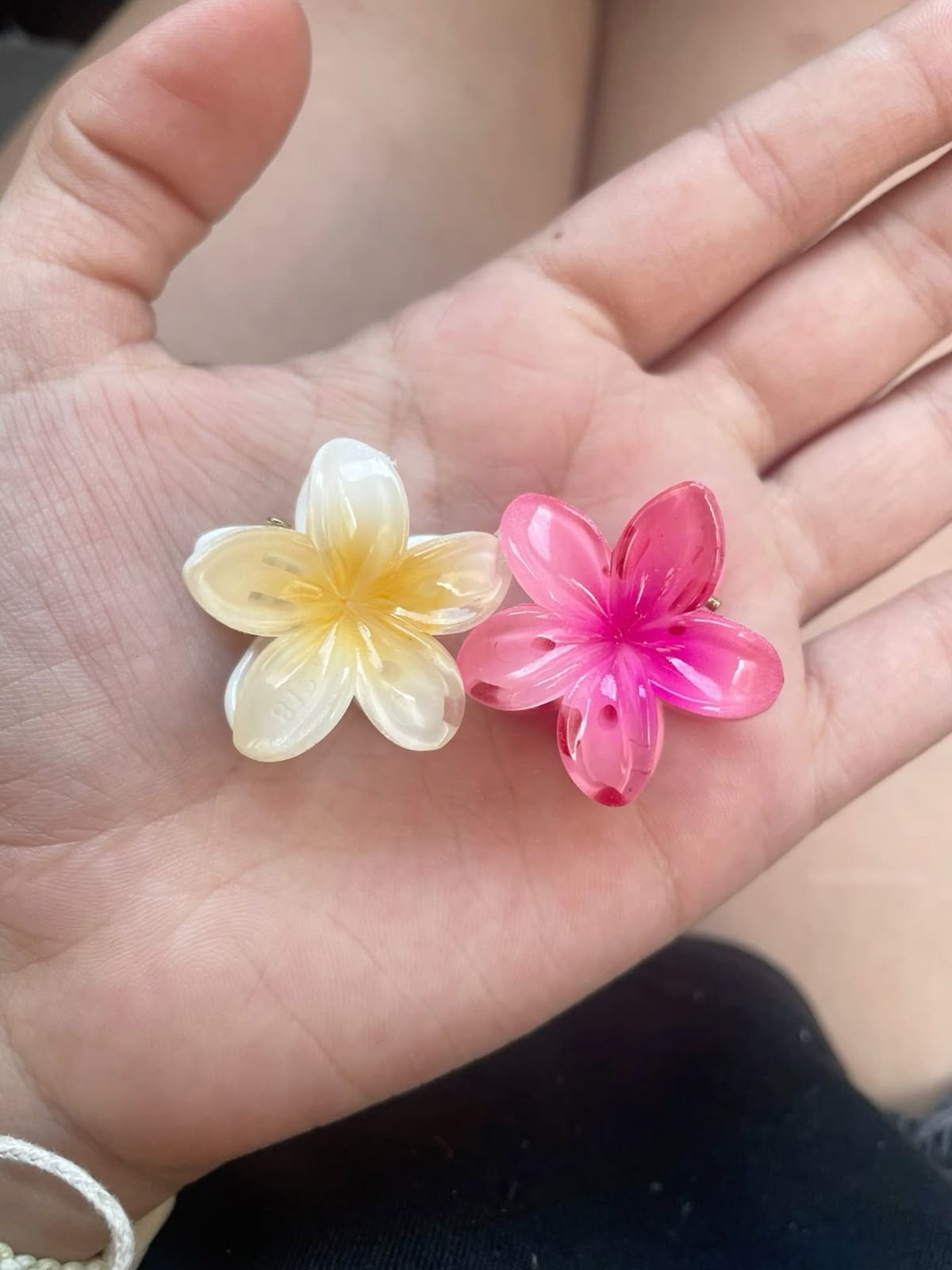 SMALL FLOWER CLAW CLIP