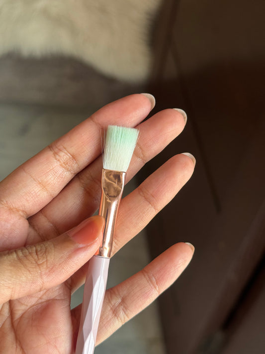 G12 FANCY BRUSH