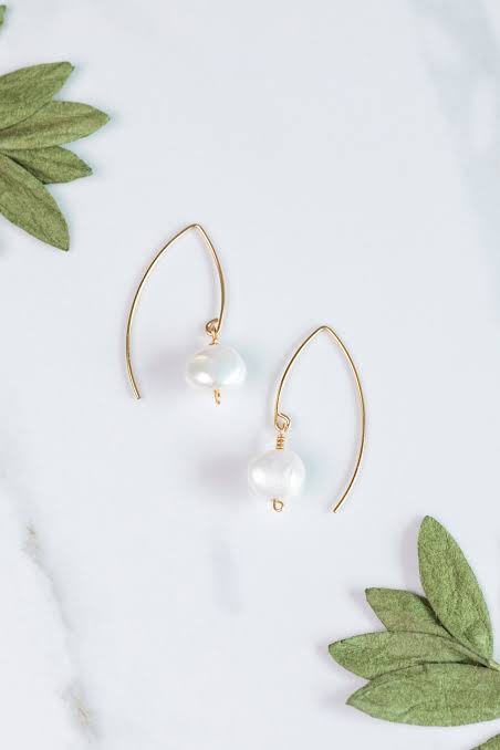 H167 PEARL EARRINGS