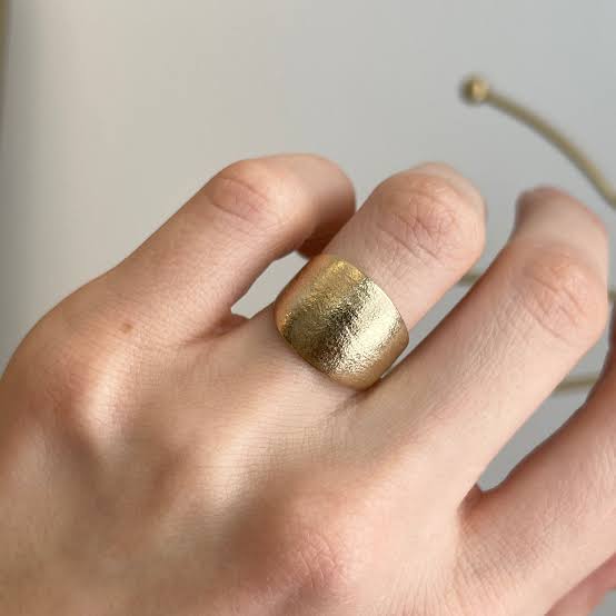 E102 RING