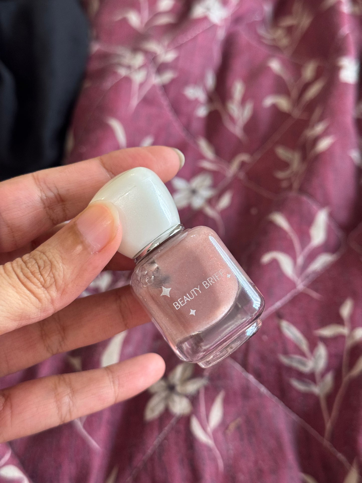 03 BEAUTY BRIEF BEIGE NAIL COLOR
