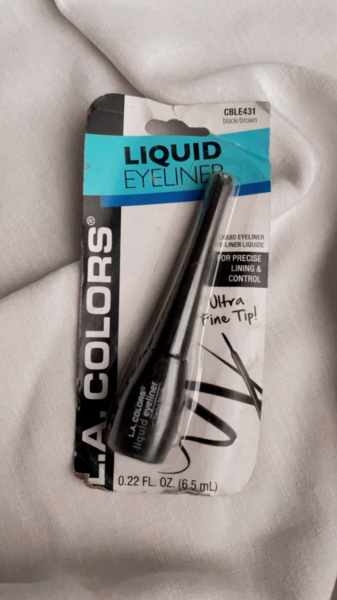 LA COLORS LIQUID LINER