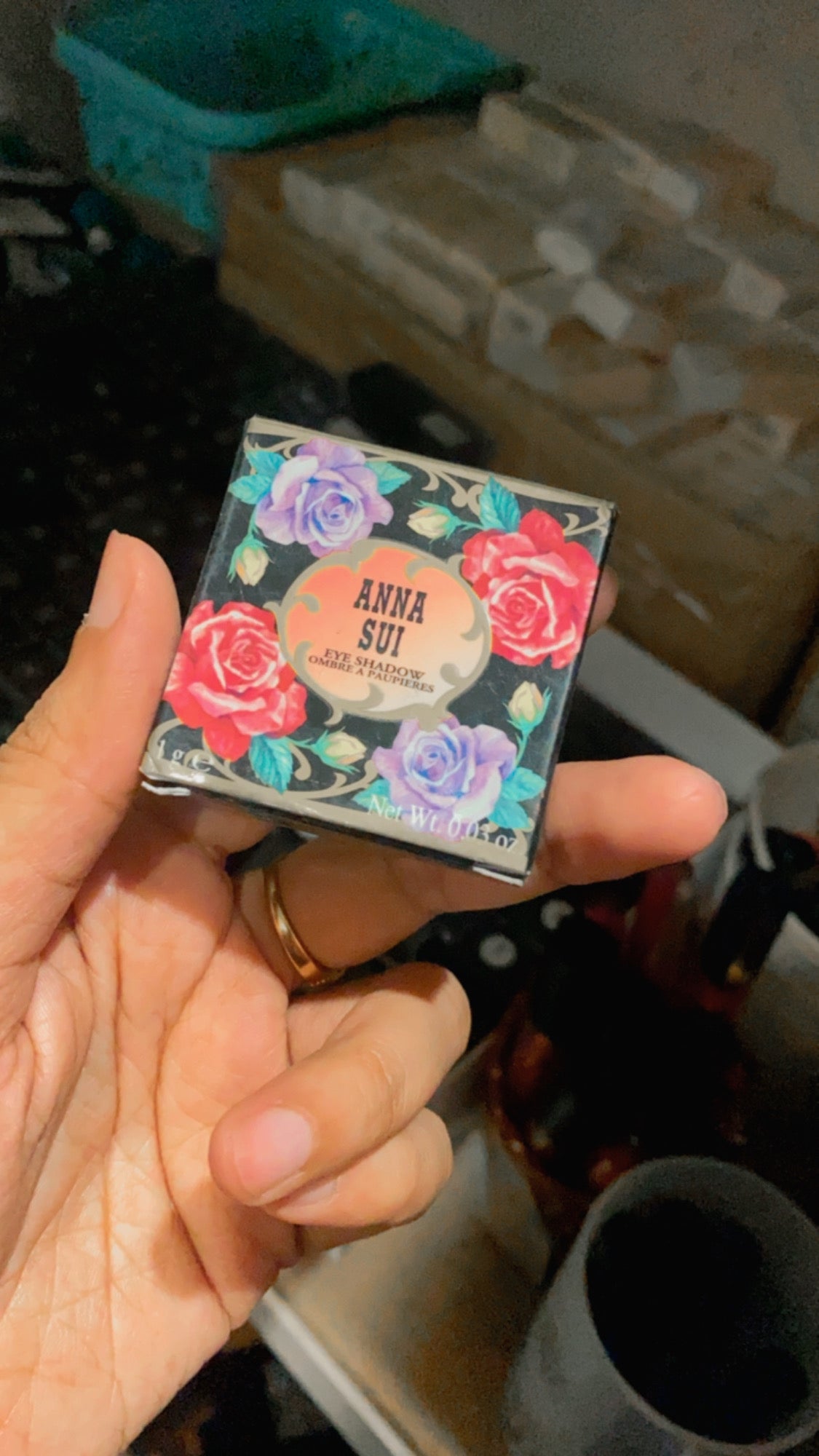 003 ANNA SUI SINGLE BLACK EYESHADOW