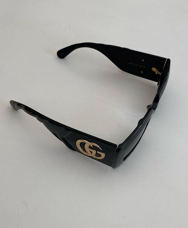 GG BLACK SUNGLASSES