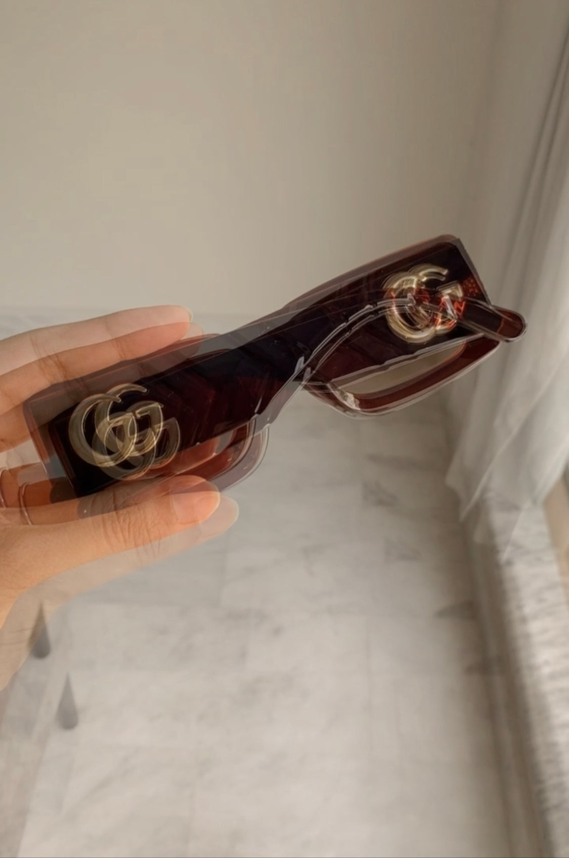 GG BROWN SHADES