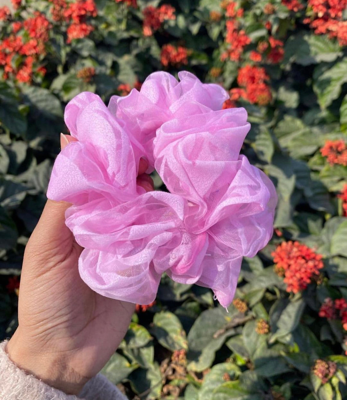 ORGANZA SCRUNCHIE PINK