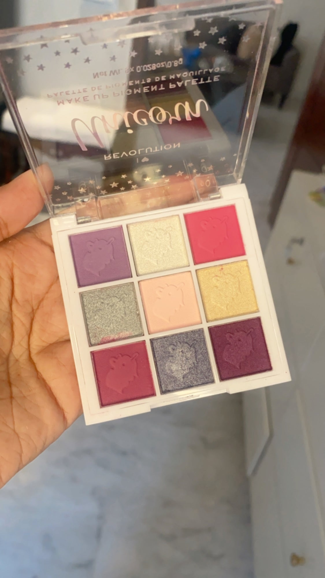 REVOLUTIONS UNICORN PALETTE