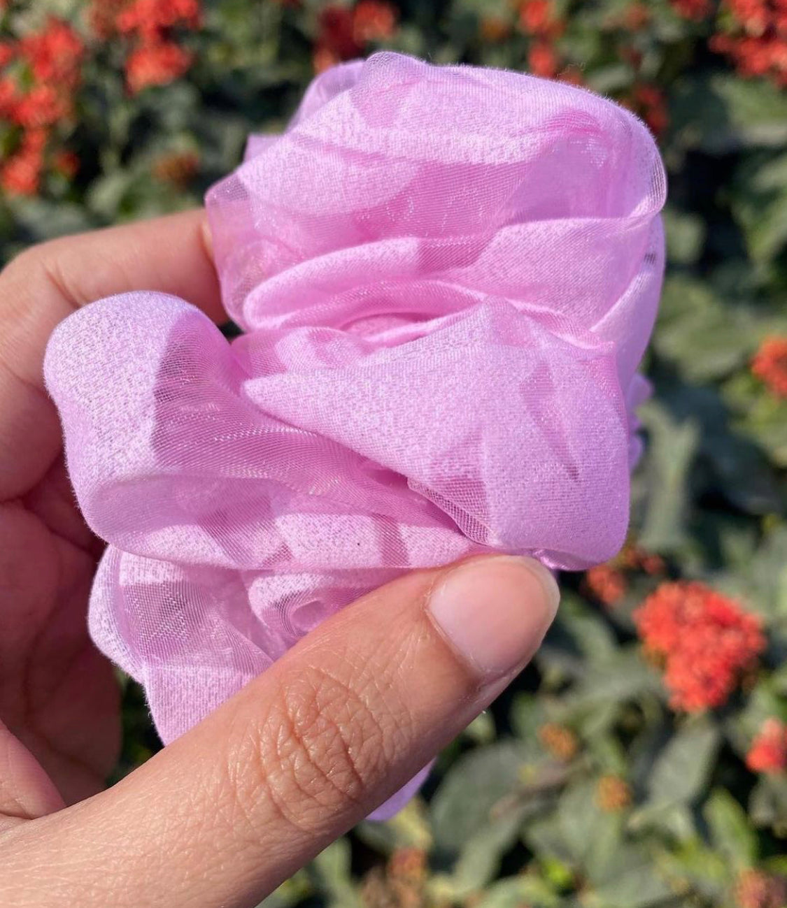 ORGANZA SCRUNCHIE PINK