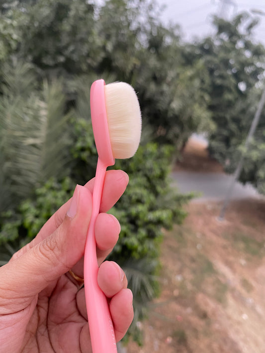 PINK MINT BEAR BRUSH