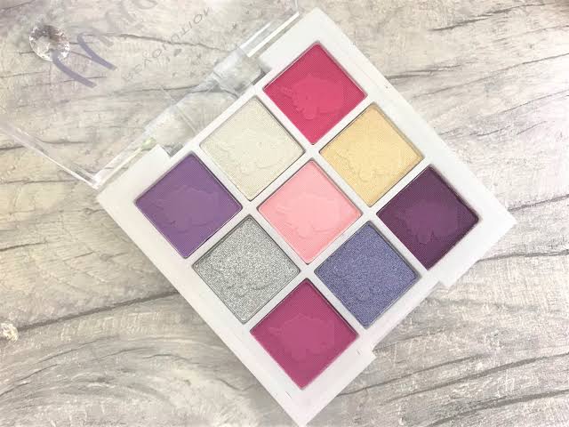 REVOLUTIONS UNICORN PALETTE