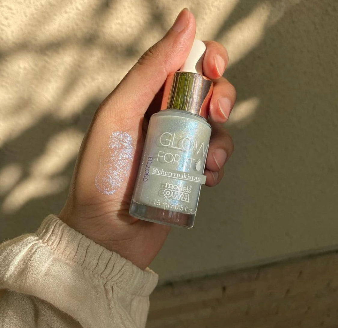 GLOW FOR IT SILVER LIQUID ILLUMINATING DROPS HIGHLIGHTER