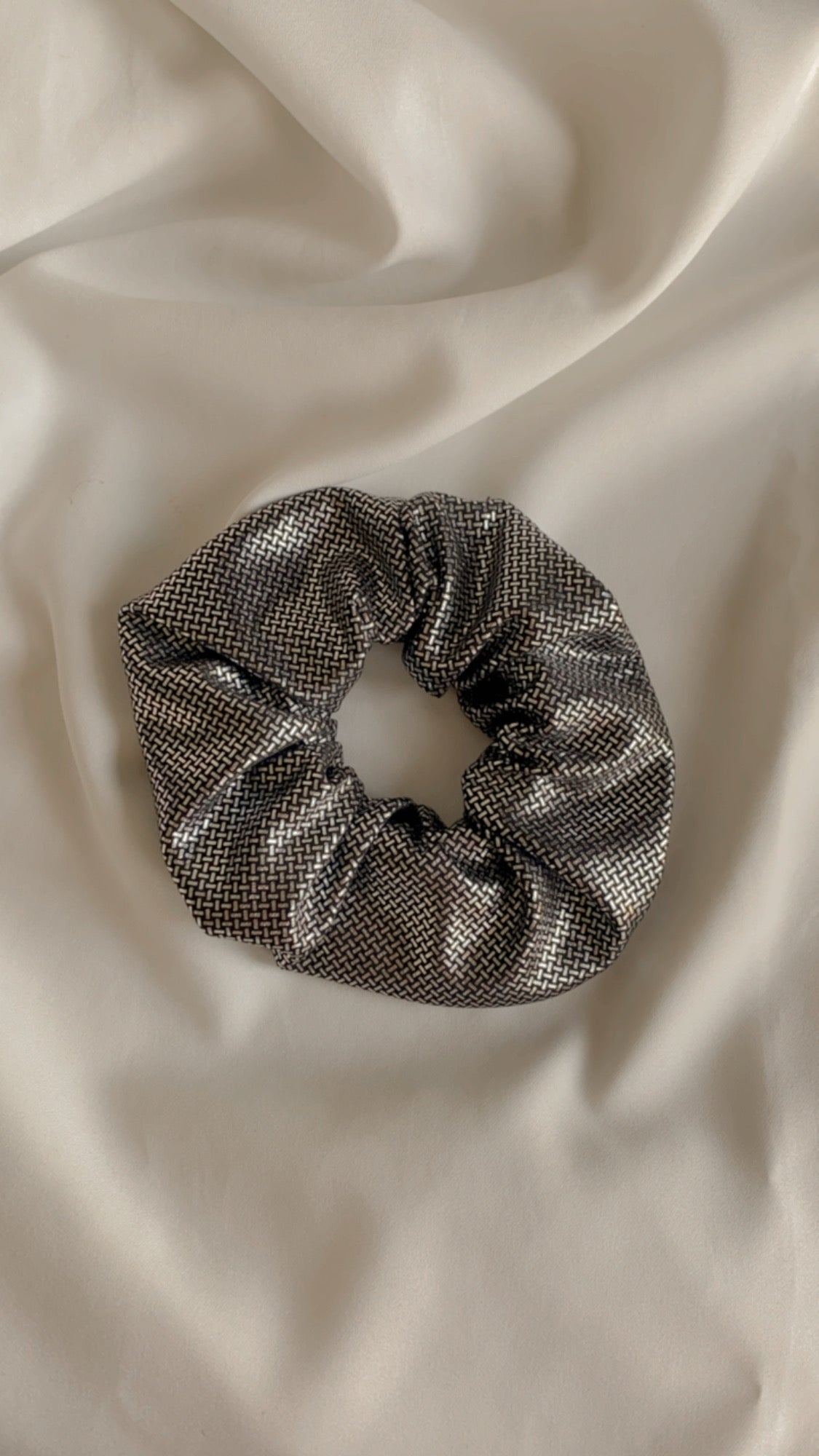 SILVER SCRUNCHIE