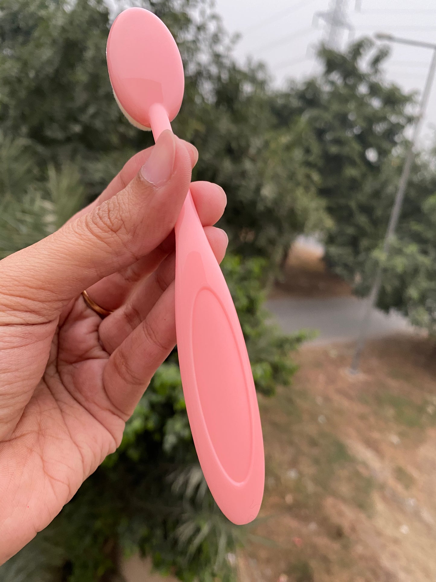 PINK MINT BEAR BRUSH