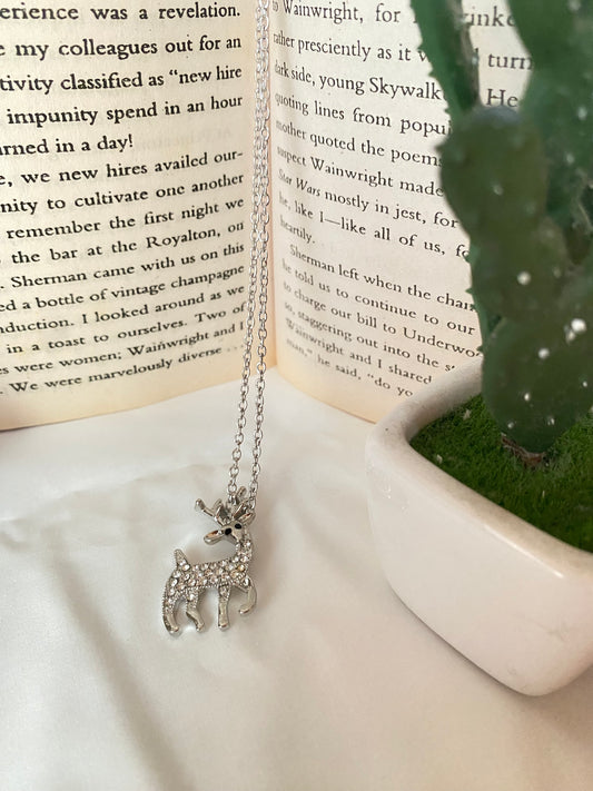 RAIN DEER NECKLACE PENDANT SILVER